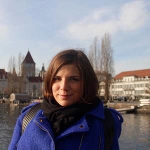 Meet your Posher, Nina